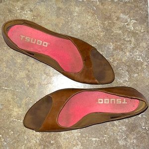 Tsubo 100% Genuine Leather Comfortable Angle Peep Toe Platform wedges